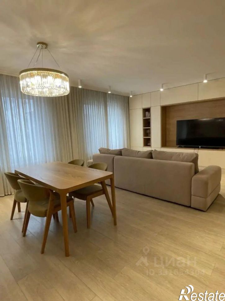2-комн квартира улица Красных Мадьяр, 27,  д. 27