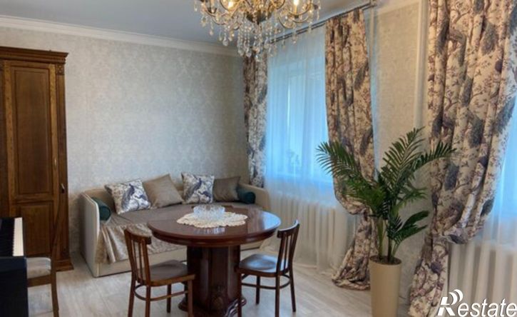 3-комн квартира ул Поленова, 35,  д. 35
