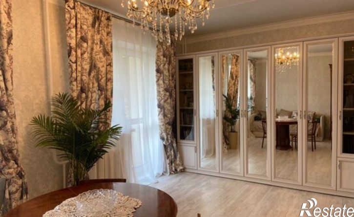 3-комн квартира ул Поленова, 35,  д. 35