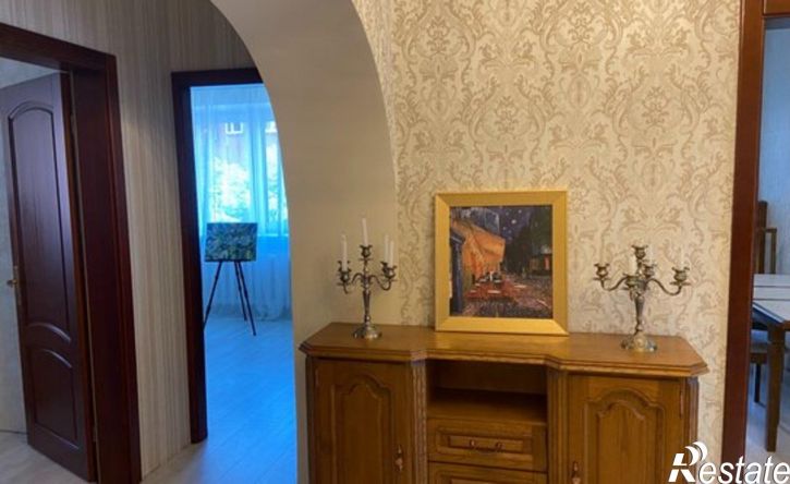 3-комн квартира ул Поленова, 35,  д. 35