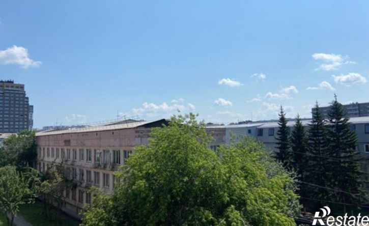 3-комн квартира ул Поленова, 35,  д. 35