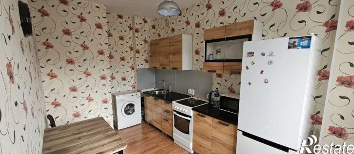 1-комн квартира микрорайон Радужный, 72
