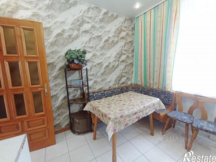 3-комн квартира ул Ярослава Гашека, 6,  д. 6