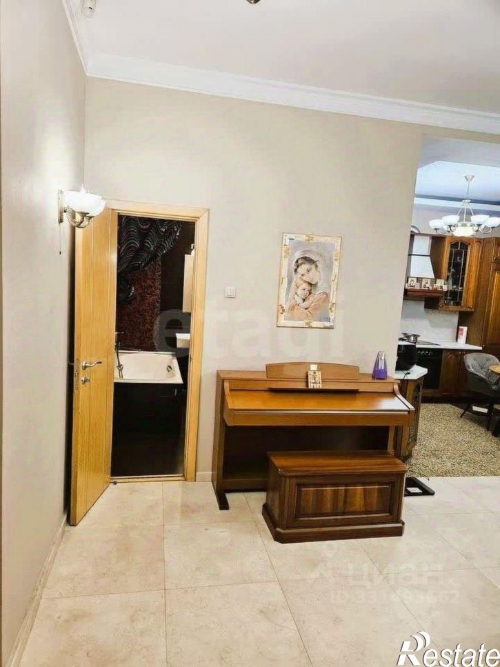 2-комн квартира ул Российская, 8,  д. 8