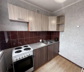 2-комн, 42кв м, этаж 5/5 ул Баррикад, 54г