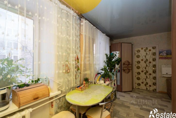 2-комн квартира ул Российская, 1,  д. 1