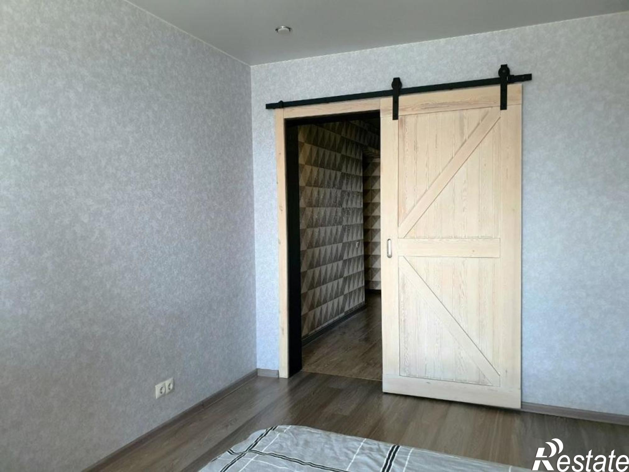 Купить квартиру за 10 500 000 рублей на Байкальская, 313