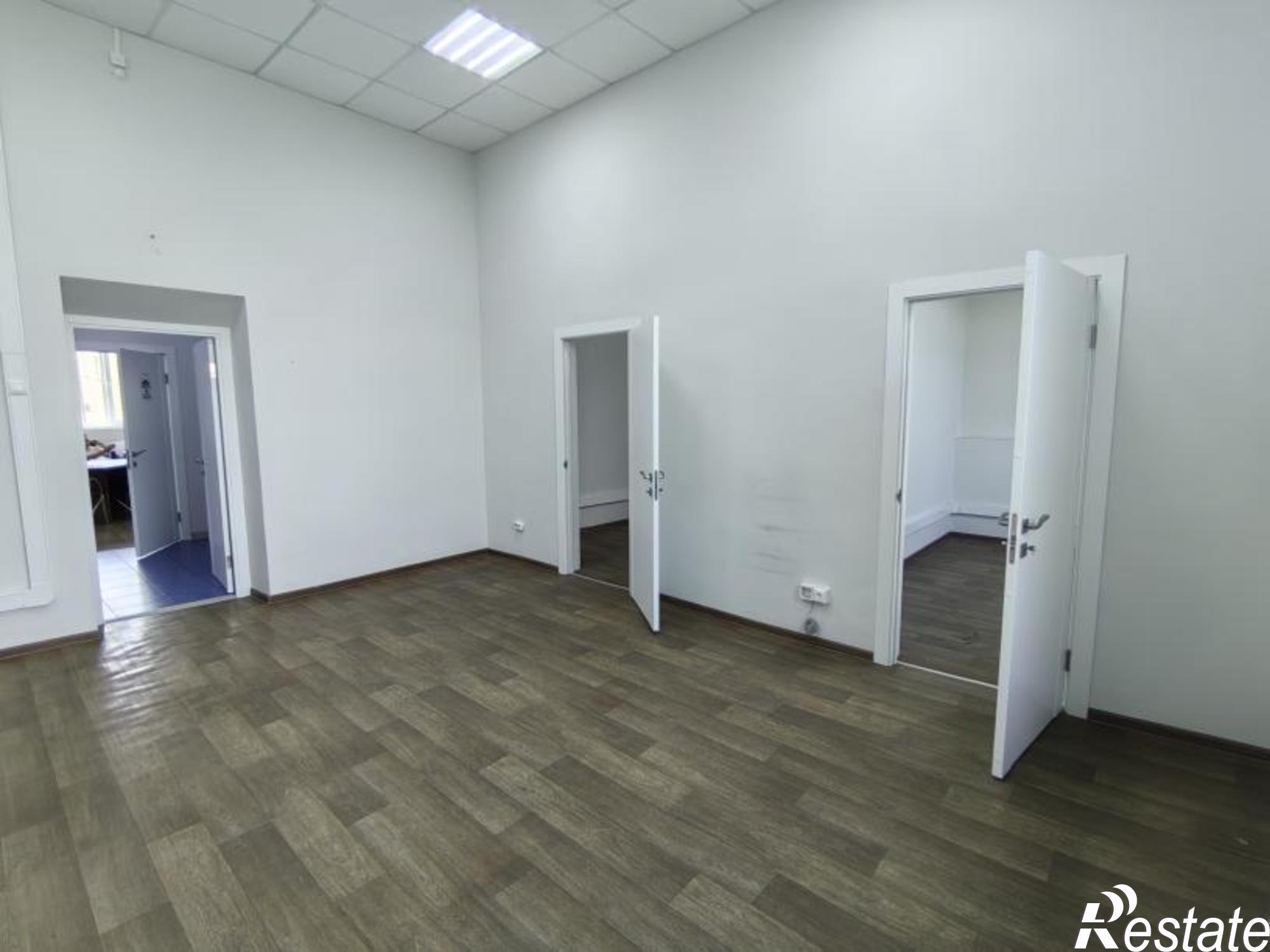 Сдать офис, помещение под офис за 49 560 рублей на б-р Гагарина, 40