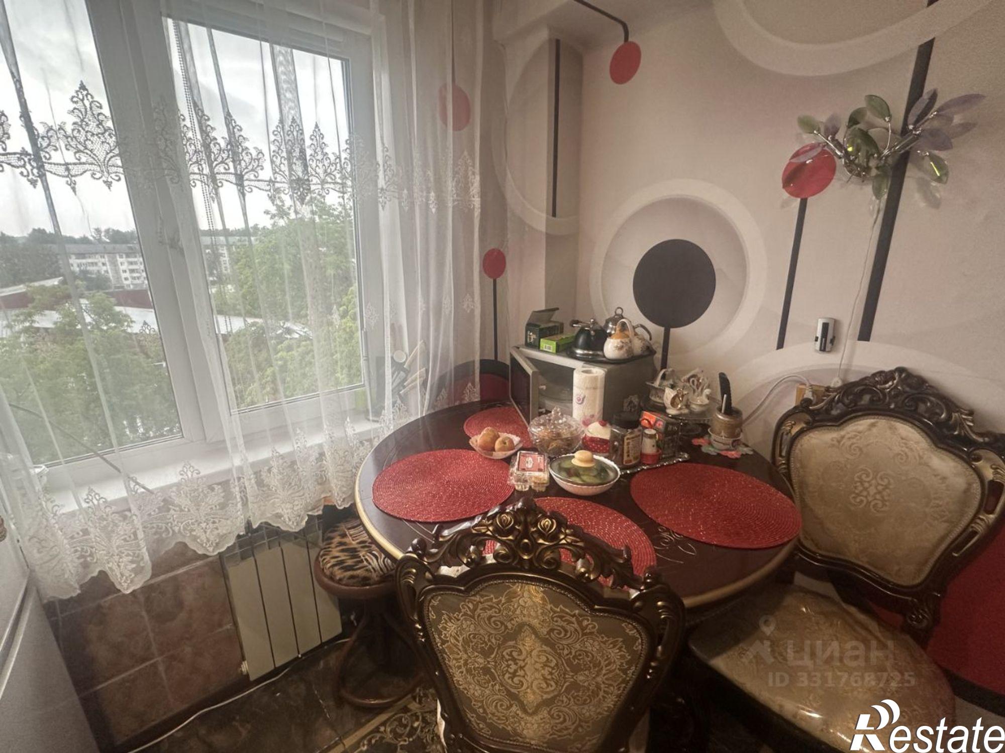 Сдать комнату за 10 000 рублей на ул Тельмана, 185