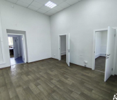 офис 41.3 кв м, этаж 3/3 б-р Гагарина, 40