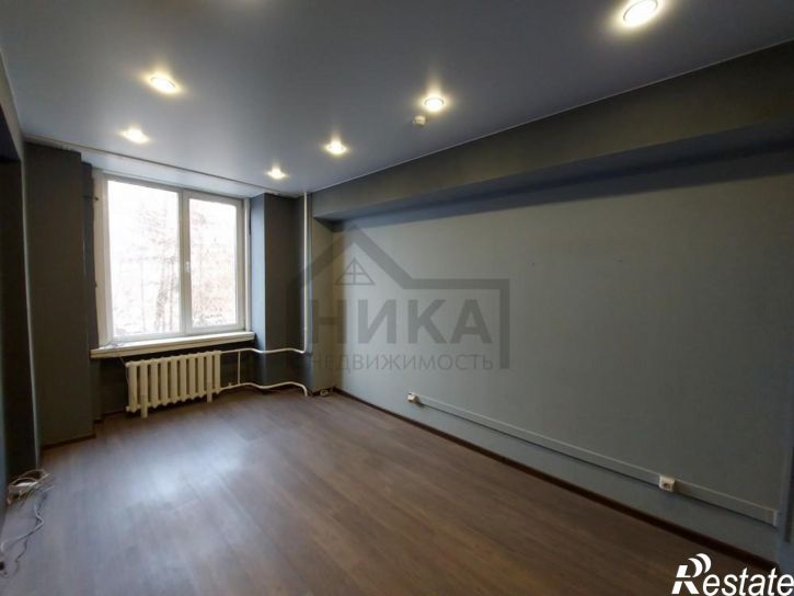 Офис Фридриха Энгельса, 8