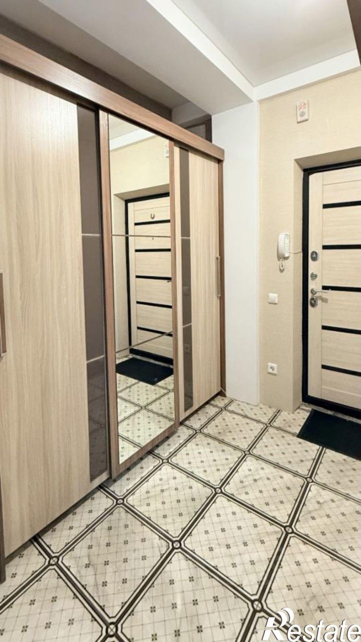 2-комн квартира ул Мамина-Сибиряка, 31/1,  д. 31/1
