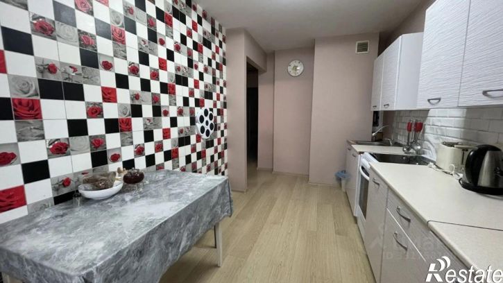 2-комн квартира ул Киренская, 50,  д. 50