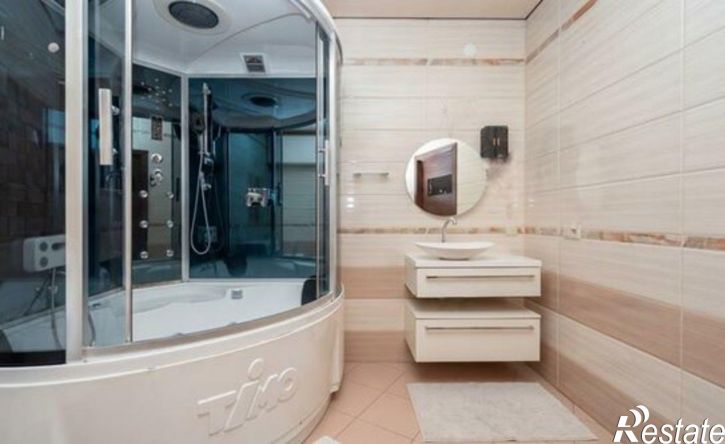 5-комн квартира ул Сибирская, 2,  д. 2