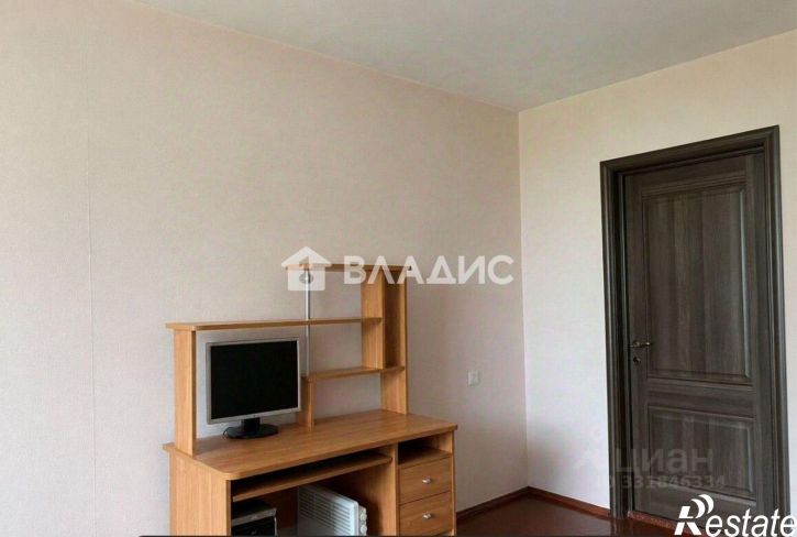 Комната б-р Рябикова, 12б,  д. 12б