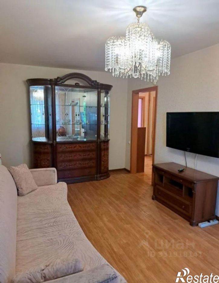 3-комн квартира ул Ржанова, 15,  д. 15