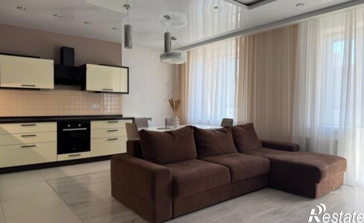 4-комн квартира пр-д Юрия Тена, 26/2,  д. 26/2