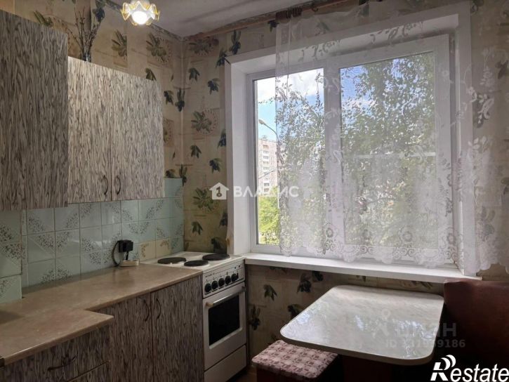 2-комн квартира микрорайон Топкинский, 30