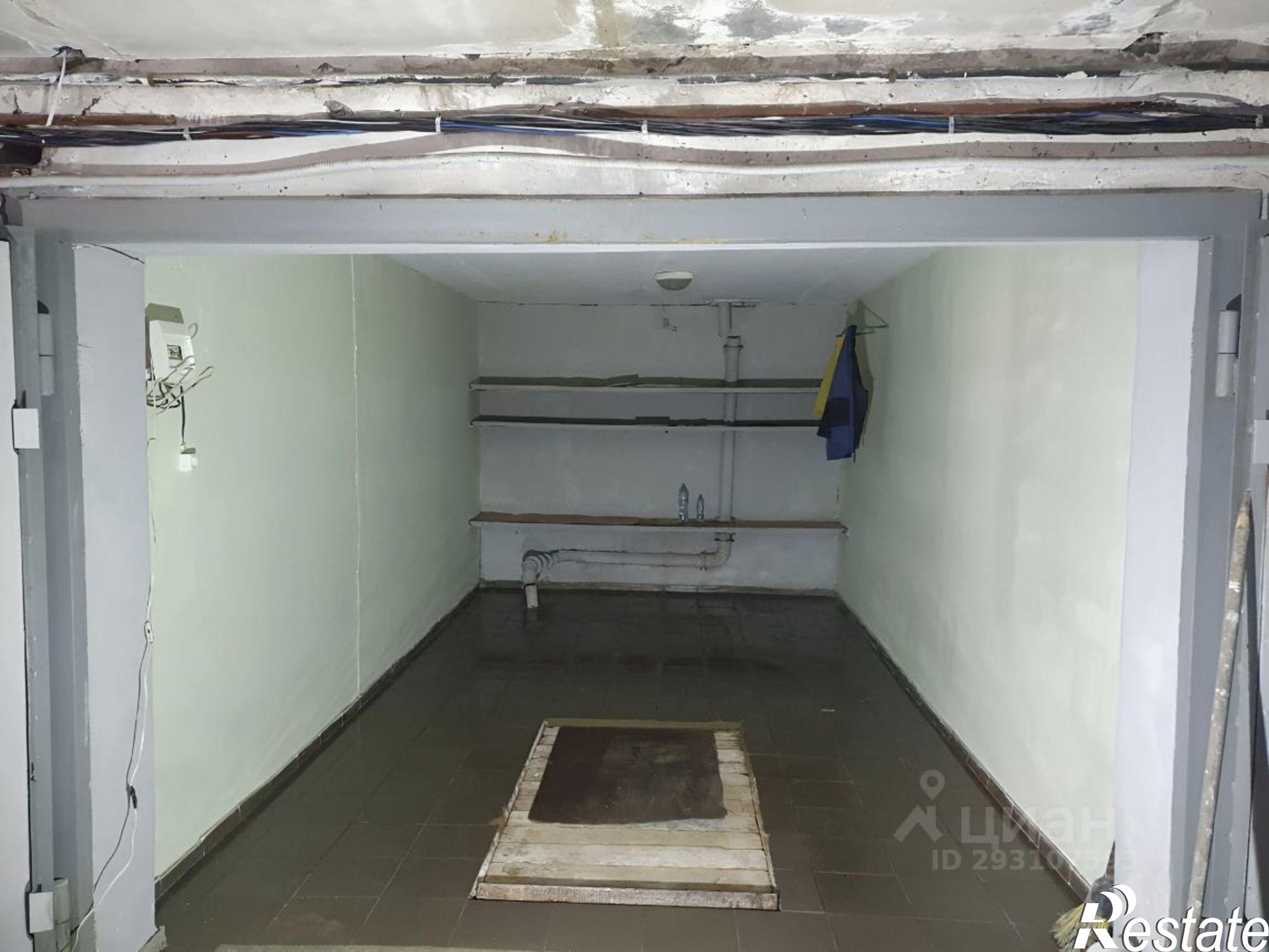 Купить гараж, место в паркинге за 1 250 010 рублей на ул Аэрофлотская, 6