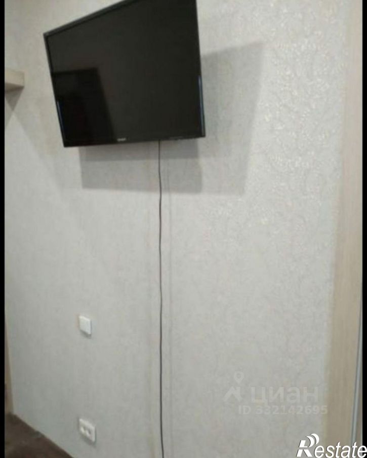 2-комн квартира микрорайон Радужный, 72