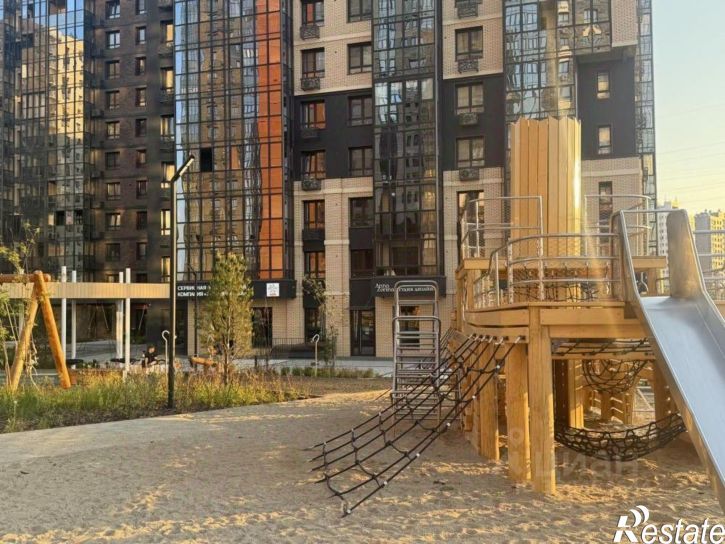 3-комн квартира ул Юрия Левитанского, 16,  д. 16
