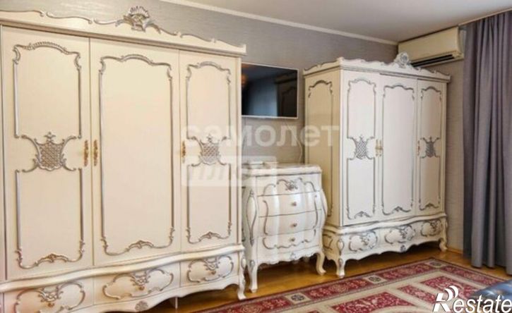 3-комн квартира ул Грязнова, 4,  д. 4