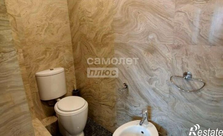 3-комн квартира ул Грязнова, 4,  д. 4