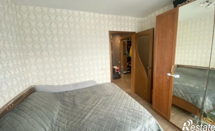 3-комн квартира микрорайон Зелёный, 3