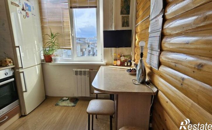 3-комн квартира микрорайон Юбилейный, 82