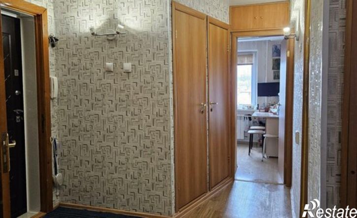 3-комн квартира микрорайон Юбилейный, 82