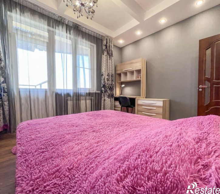 4-комн квартира ул Декабрьских Событий, 31,  д. 31