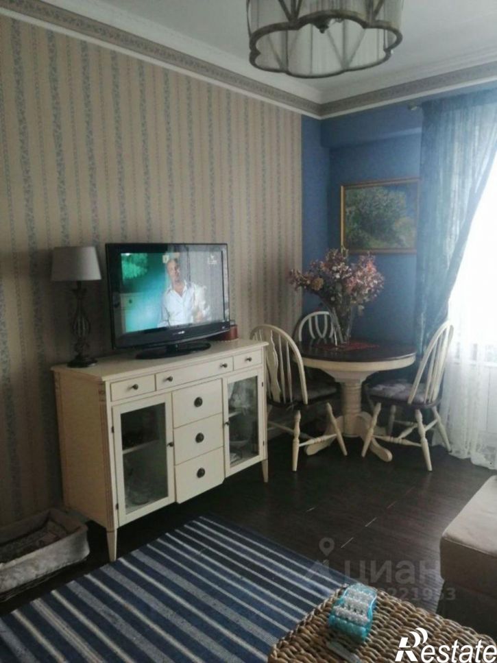 3-комн квартира ул Дыбовского, 8/13,  д. 8/13