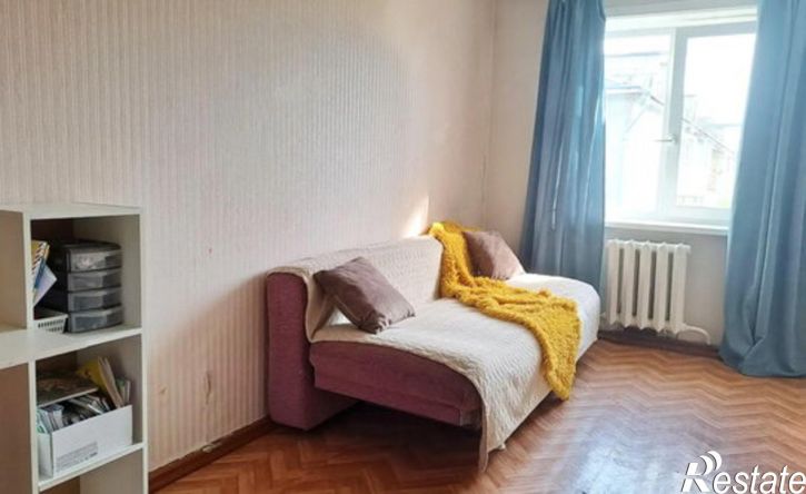 2-комн квартира ул Декабрьских Событий, 84,  д. 84