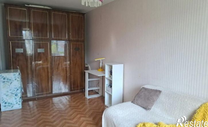 2-комн квартира ул Декабрьских Событий, 84,  д. 84