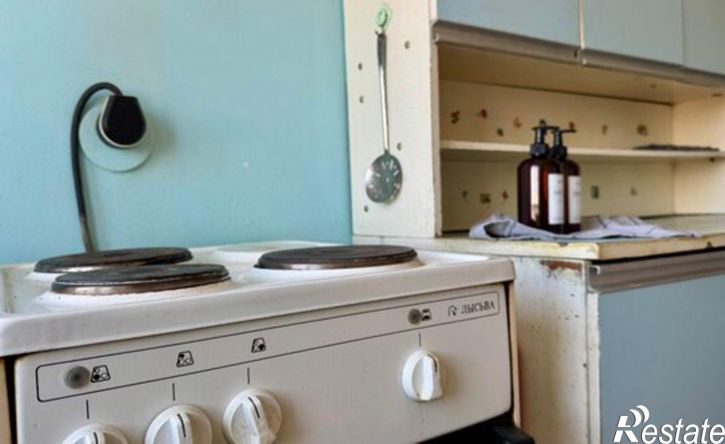 3-комн квартира ул Пискунова, 100,  д. 100