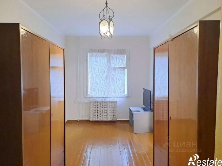 3-комн квартира ул Декабрьских Событий, 86,  д. 86