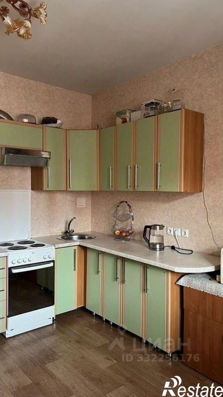 2-комн квартира ул Дыбовского, 8/4,  д. 8/4