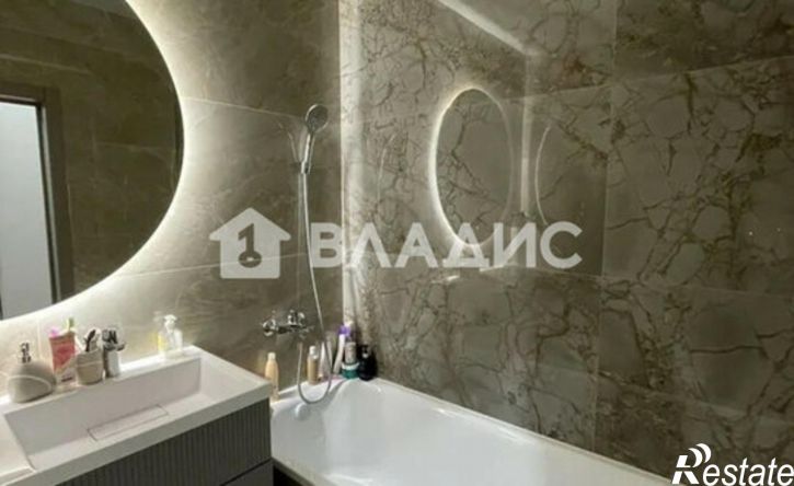 2-комн квартира ул Юрия Левитанского, 8,  д. 8