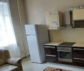 1-комн, 50кв м, этаж 1/10 ул Вампилова, 42
