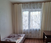комната 104 кв м микрорайон Университетский, 17