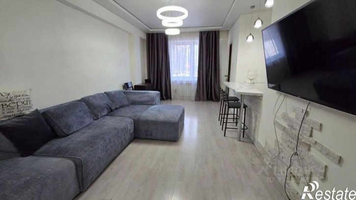 3-комн квартира ул Булавина, 10/6,  д. 10/6