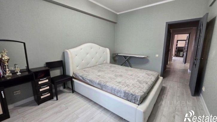 3-комн квартира ул Булавина, 10/6,  д. 10/6