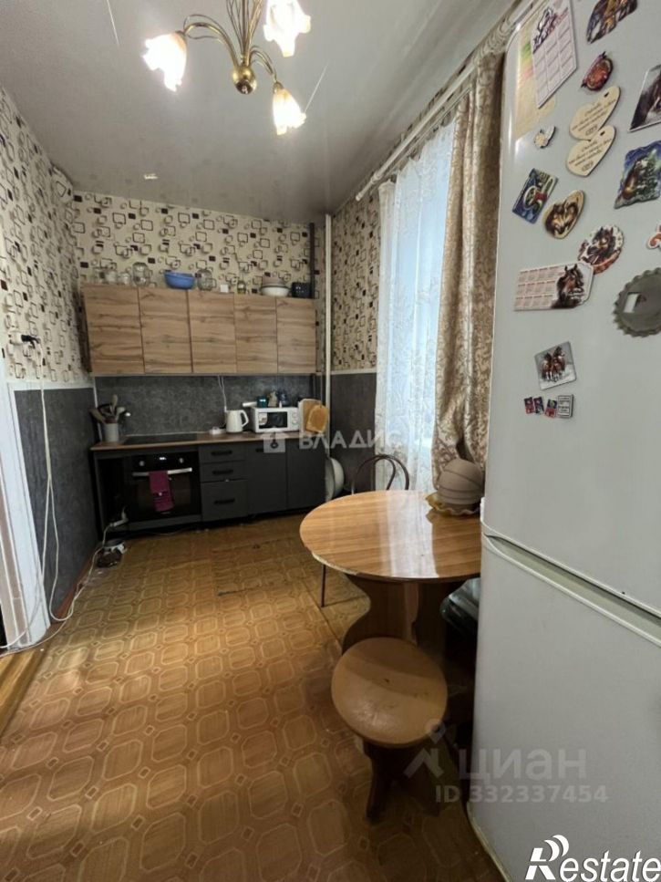 2-комн квартира ул Сурнова, 22/2,  д. 22/2