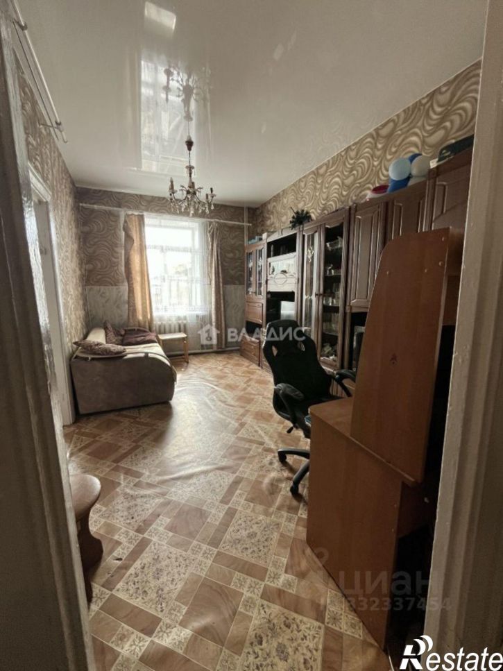 2-комн квартира ул Сурнова, 22/2,  д. 22/2