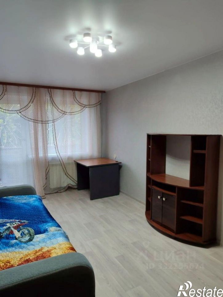 2-комн квартира ул Трилиссера, 90,  д. 90
