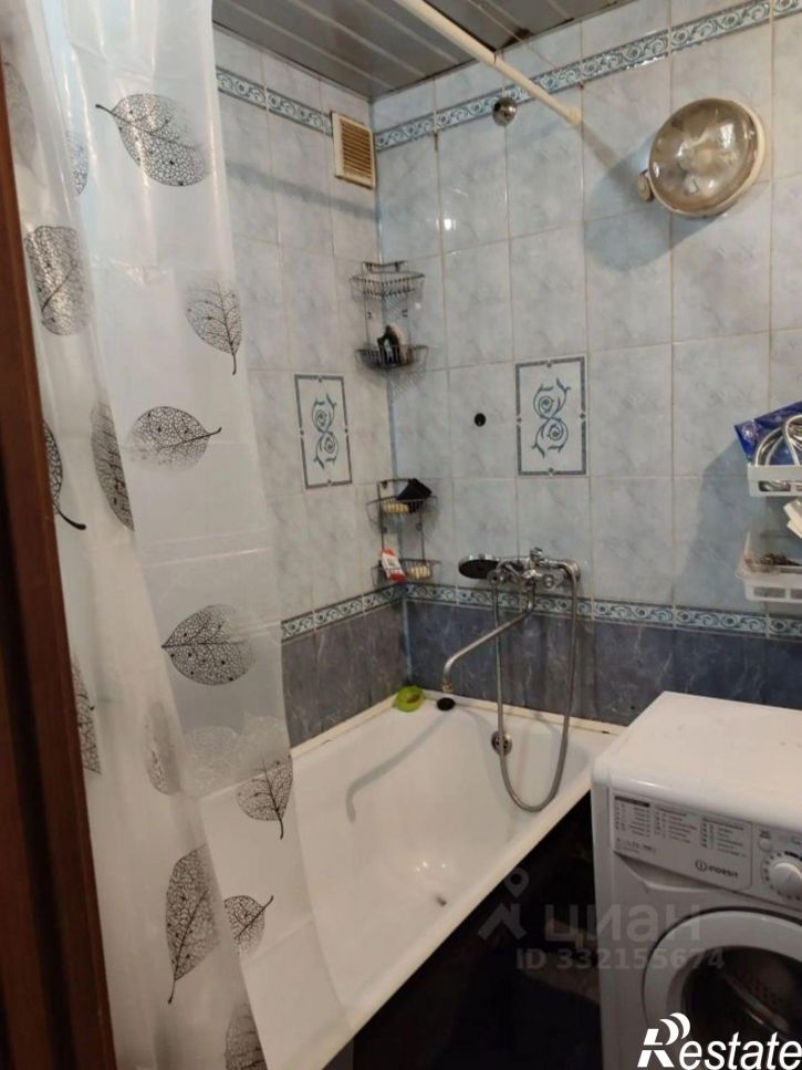 2-комн квартира ул Трилиссера, 90,  д. 90