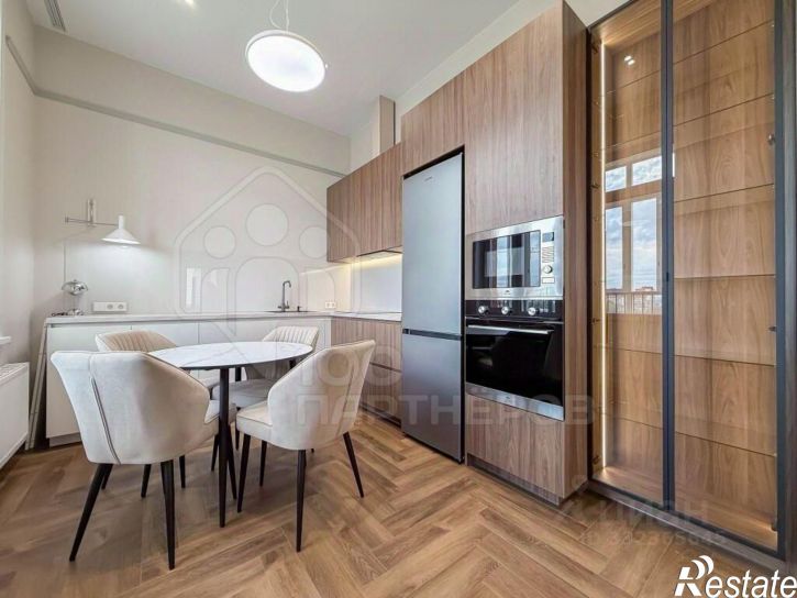 3-комн квартира ул Красноказачья, 84,  д. 84