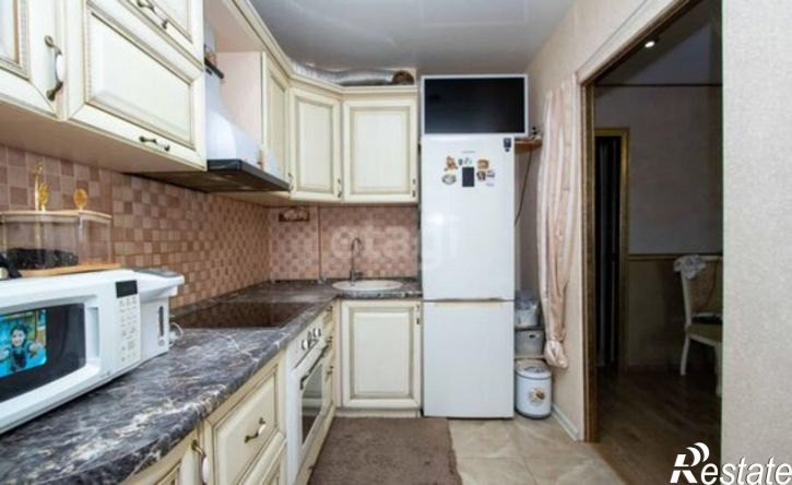 3-комн квартира микрорайон Университетский, 71
