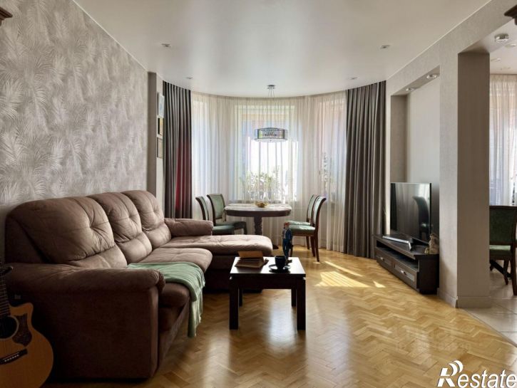 5-комн квартира ул Байкальская, 273а,  д. 273а