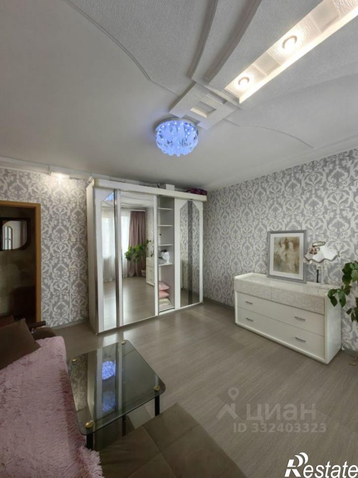 2-комн квартира микрорайон Университетский, 83